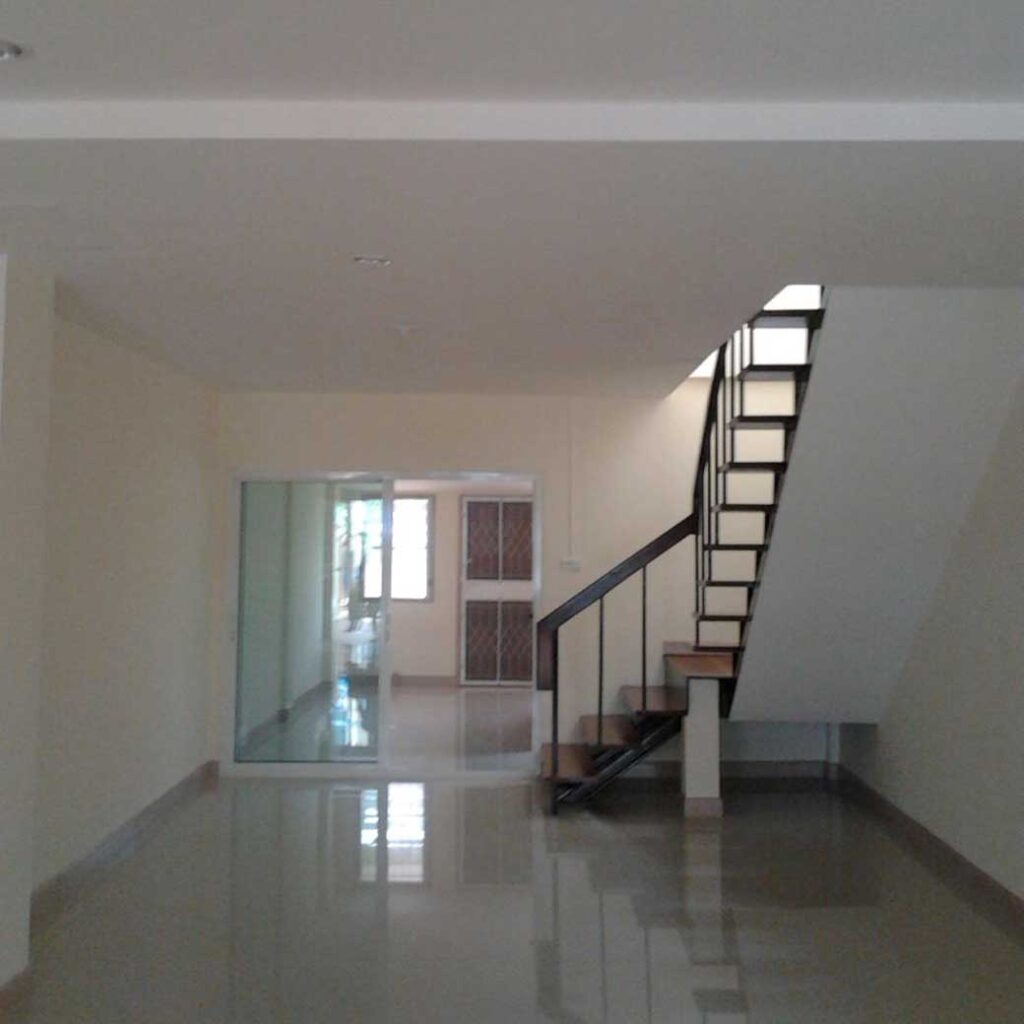 รีโนเวทที่พักอาศัย ศรีนครินทร์